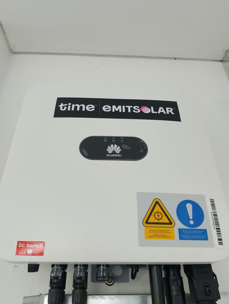 3-Phase Huawei SUN2000 installed with Emit Solar branding